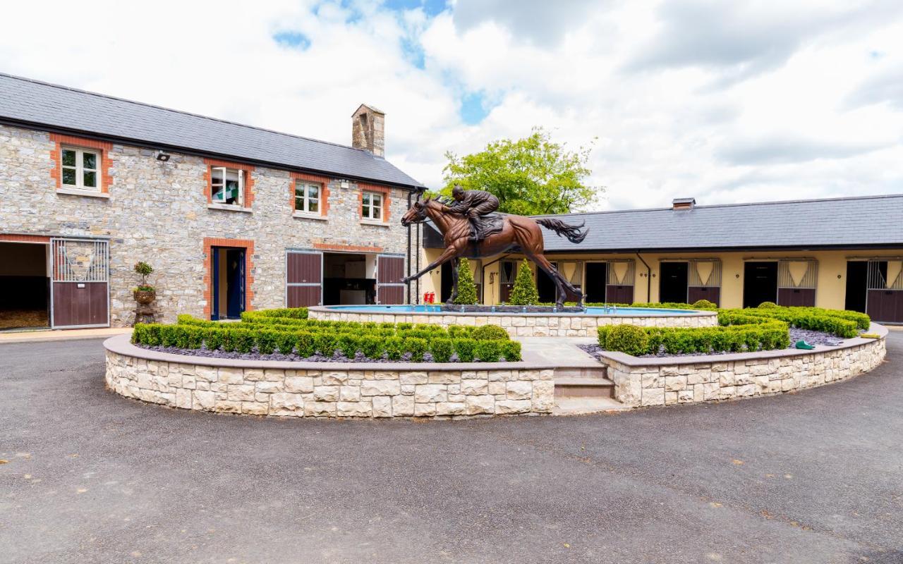 Queens Brook Apartment Navan Bagian luar foto